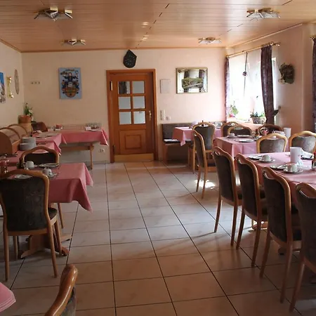 Landgasthof Sauer Гостевой дом