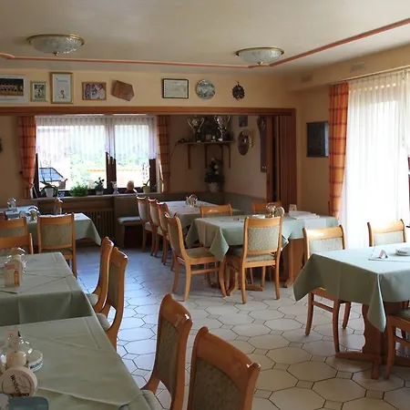 Landgasthof Sauer بيت ضيافة